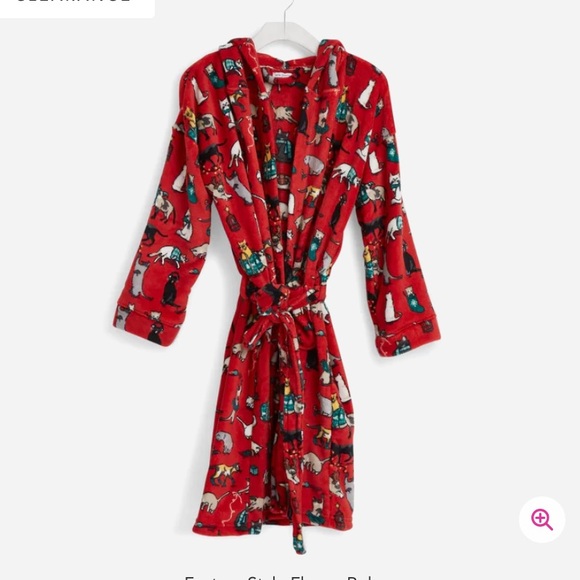 Vera Bradley Other - VB Holiday Cats Fleece Robe NWT
